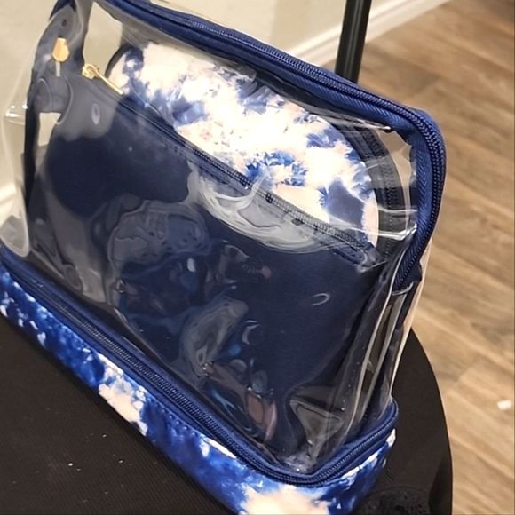 Scunci Tie-Dye 3-PC Cosmetic Case - Picture 10 of 10